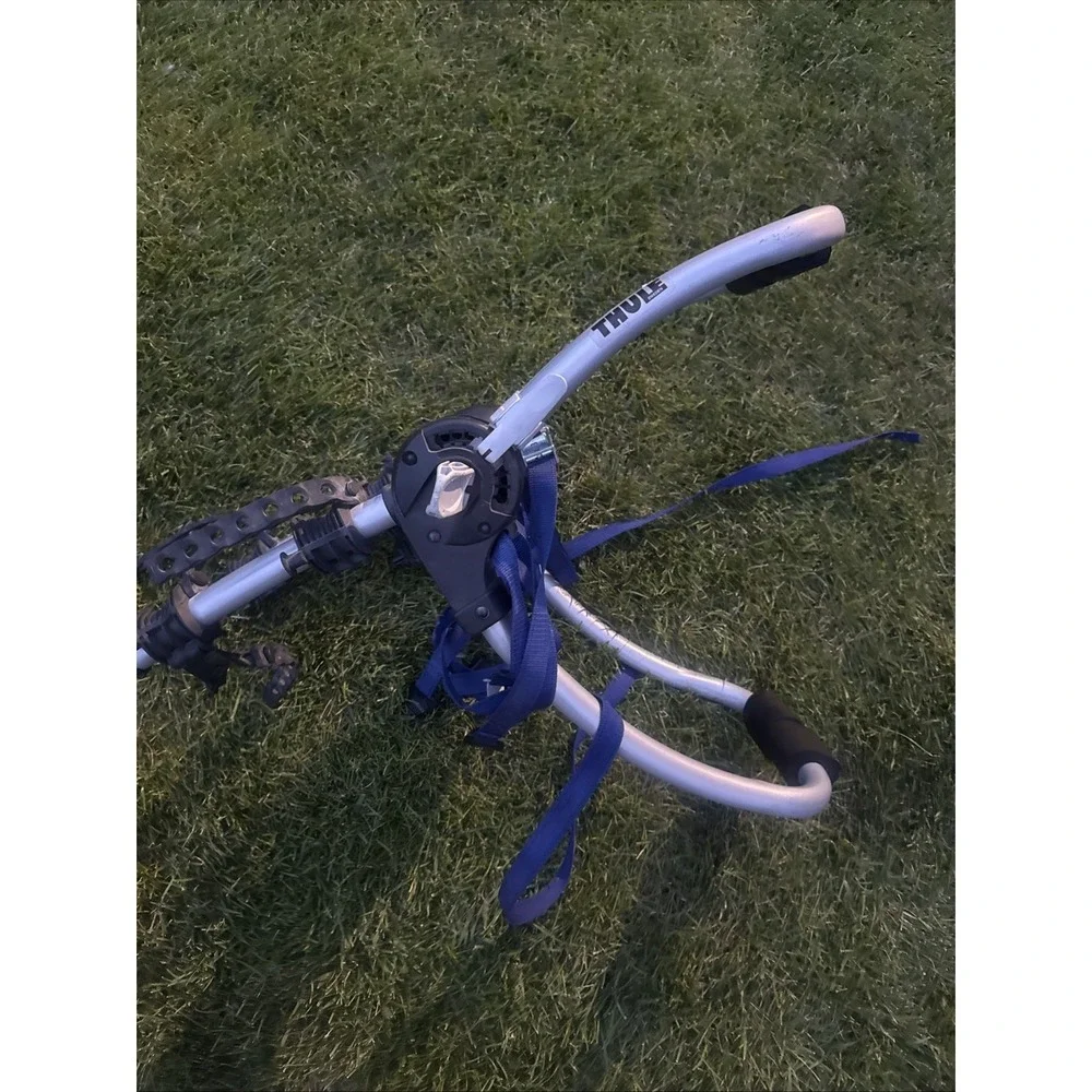 Thule Gateway 2 Rear Mounted Bike Rack - Picture 3 of 16